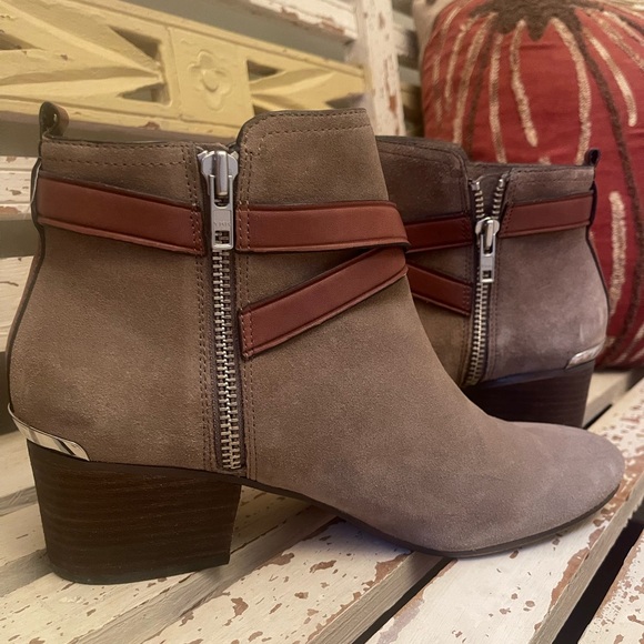 Coach Paulina sz 8.5 - Picture 6 of 6